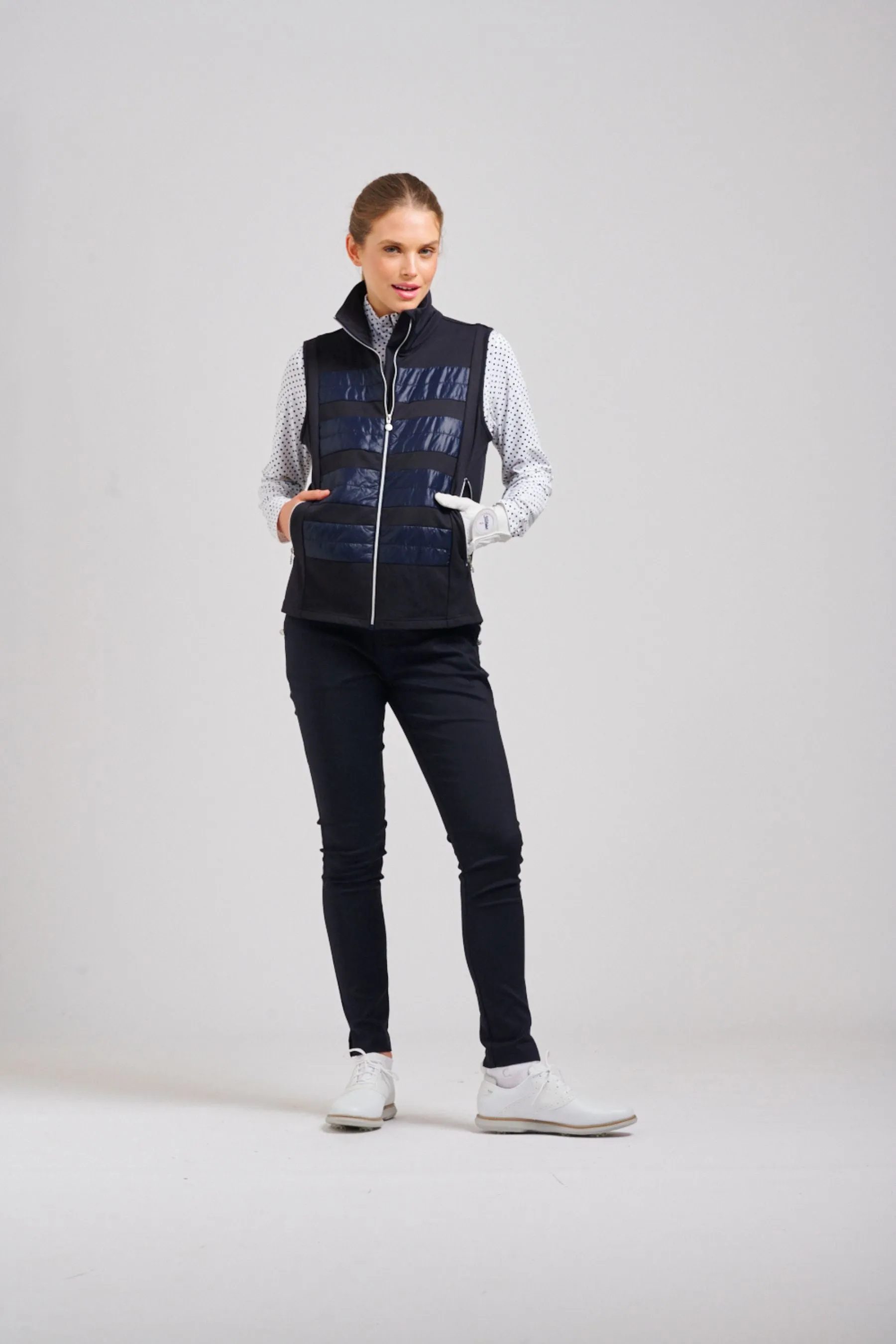 The Bougle Sleeveless Vest | Navy