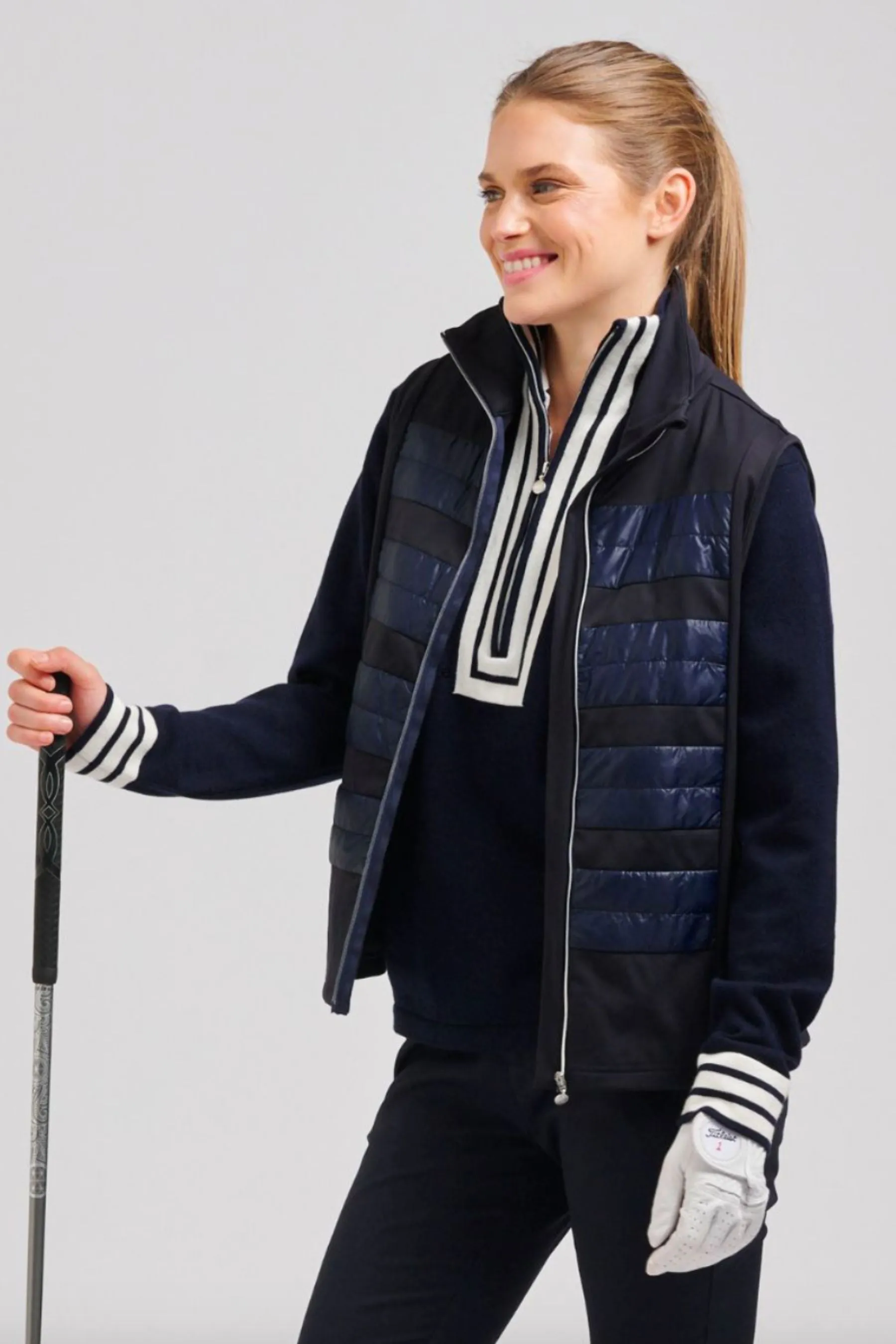 The Bougle Sleeveless Vest | Navy