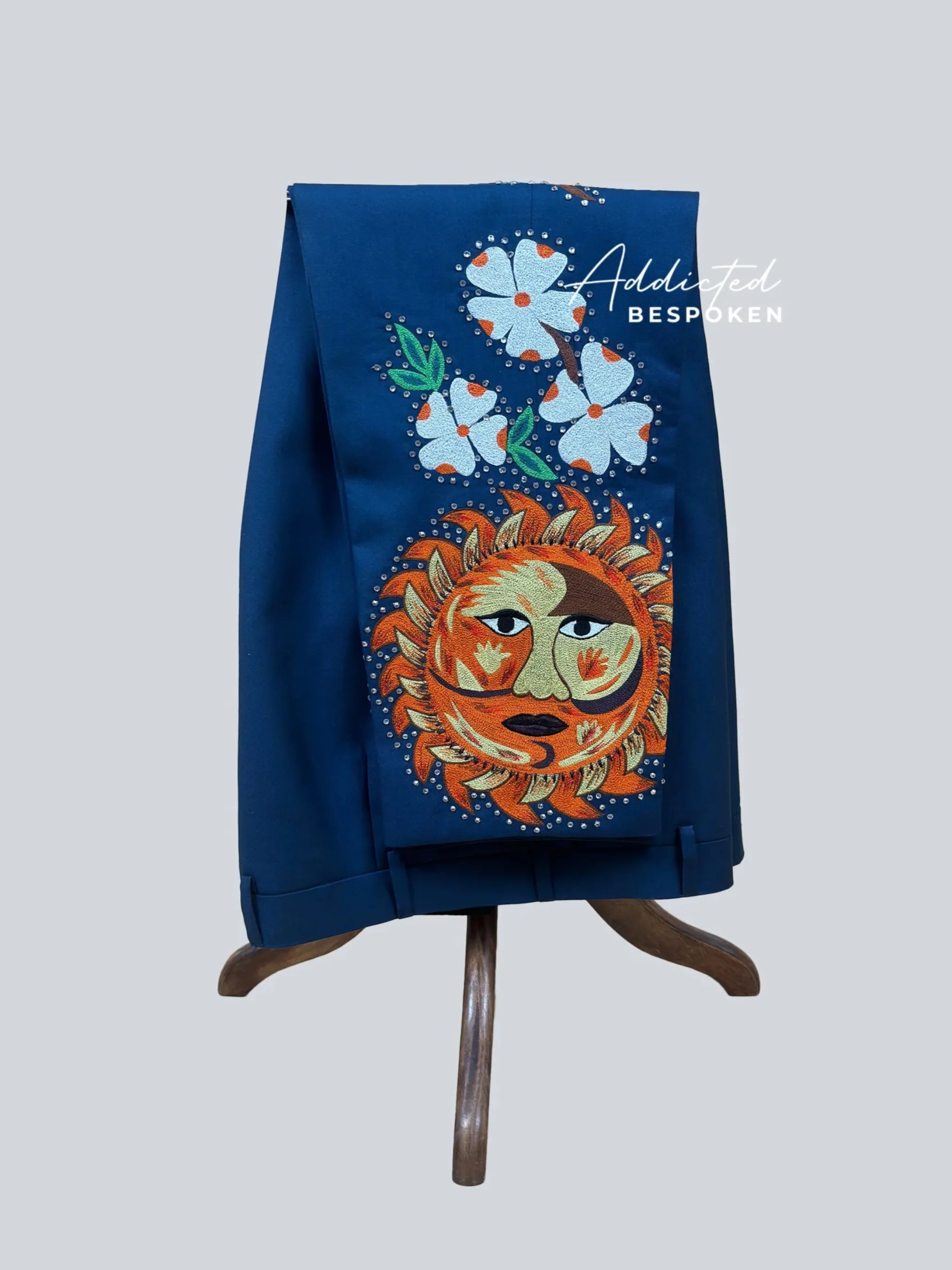 Verdant Foliage Smile Suit