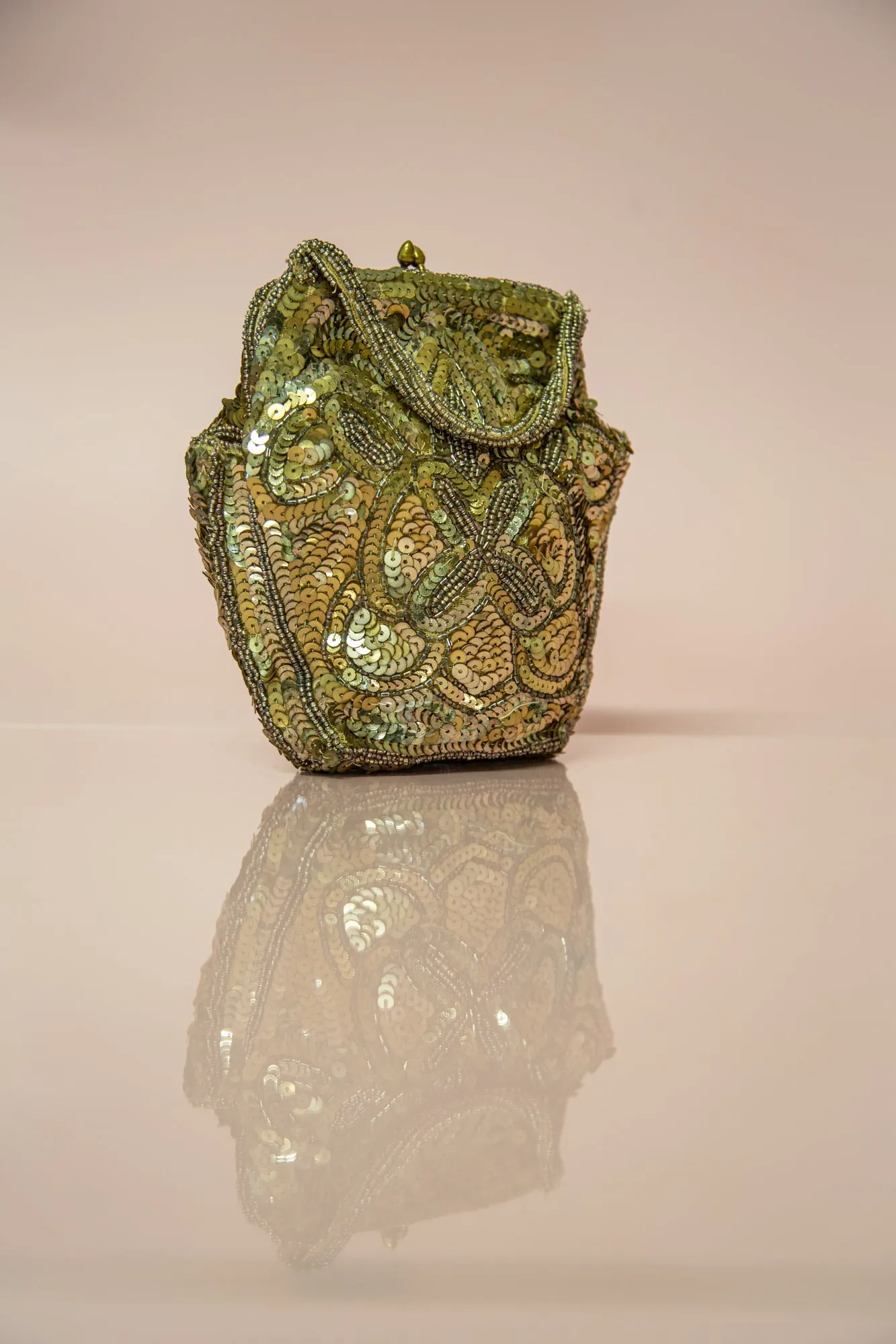 Vintage 1920s Antique Gold Sequin Purse