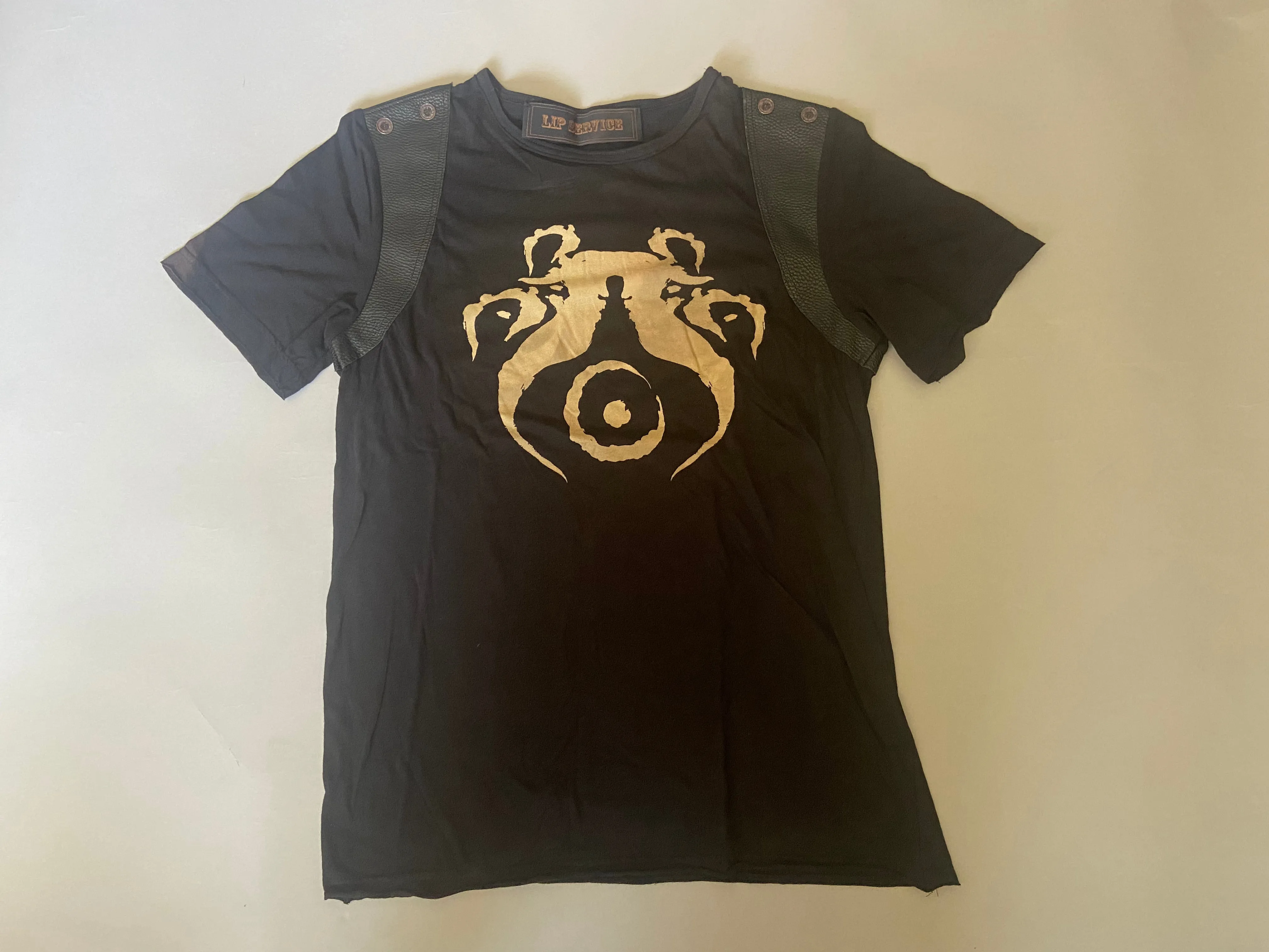 Vintage Distressed Men's T-Shirt with Bleach Print
