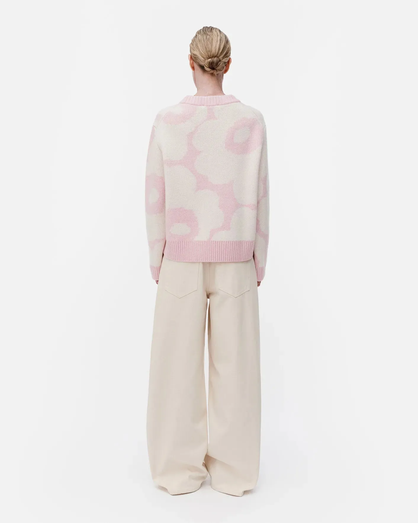 Virtaus Unikko Wool Sweater | Pink / Off White