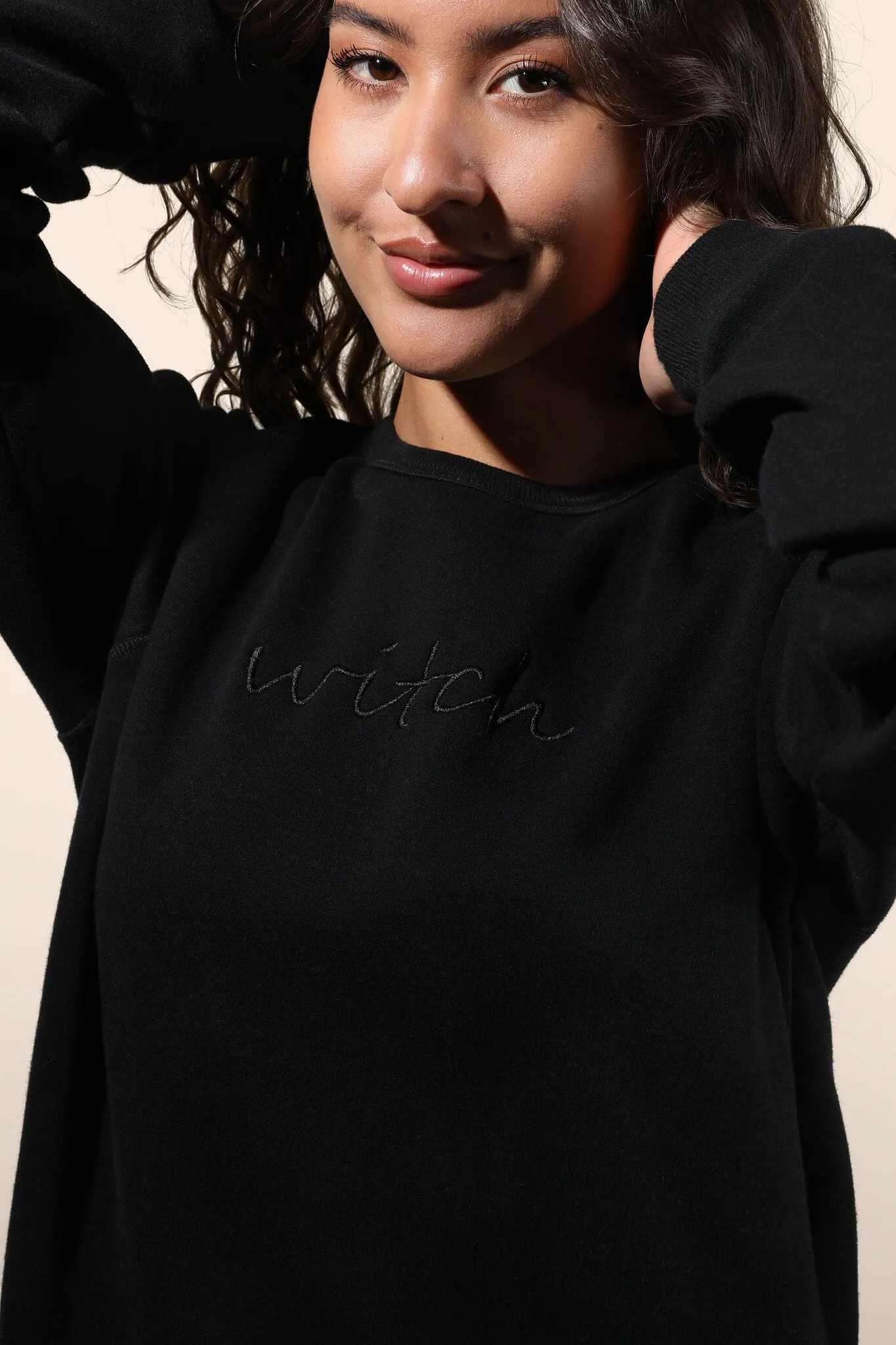 Witch Sweatshirt in Black