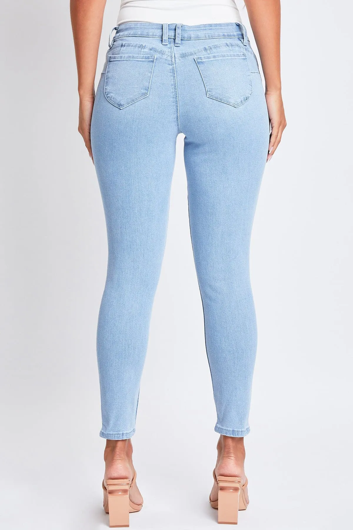 Women's Sustainable WannaBettaButt Skinny Distressed Jeans