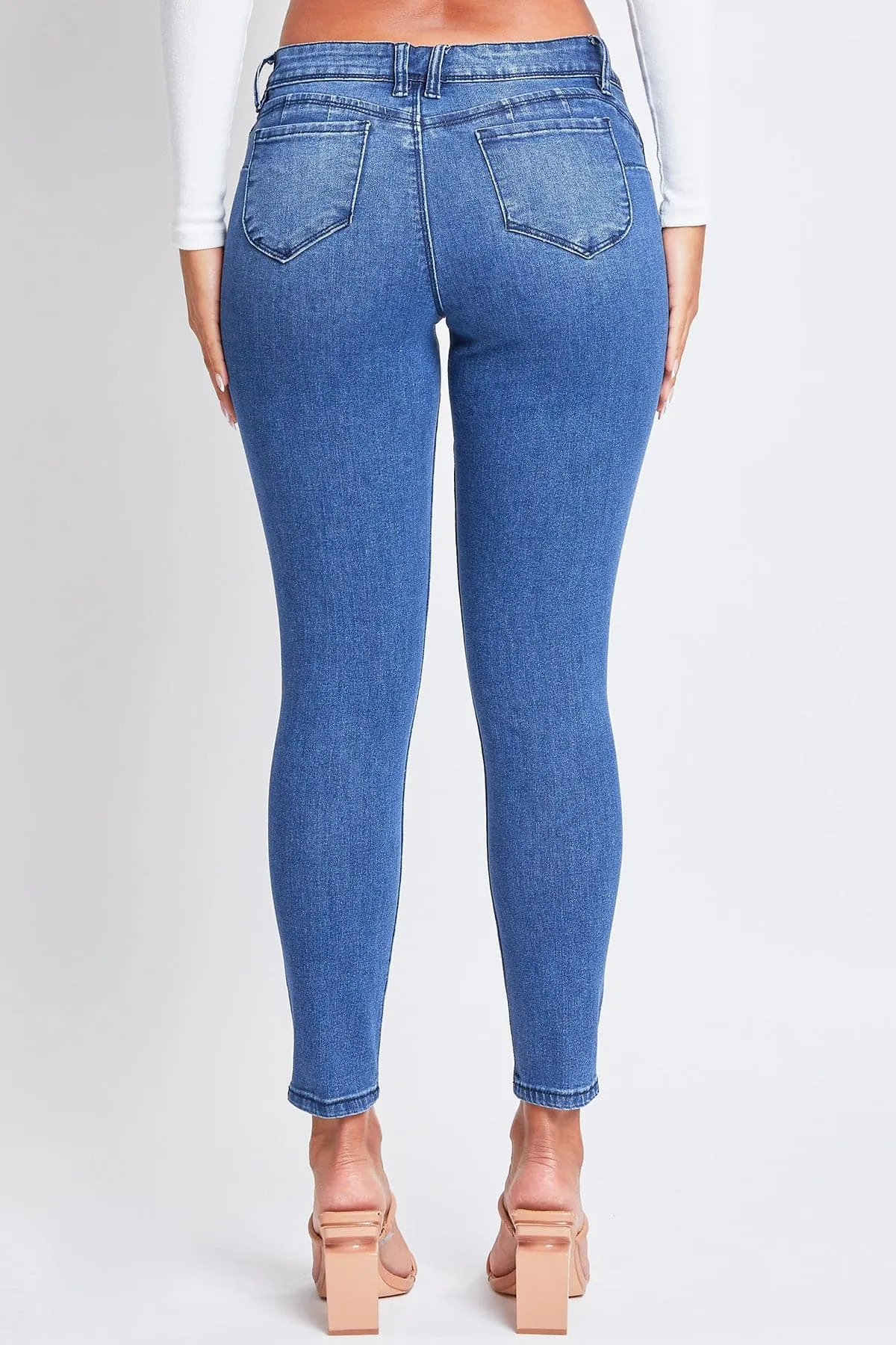 Women's Sustainable WannaBettaButt Skinny Distressed Jeans