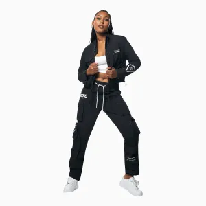 Women's Utility Windbreaker Outfit